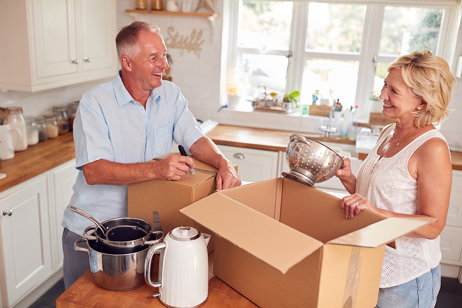 5 Common Items People Discard While Downsizing